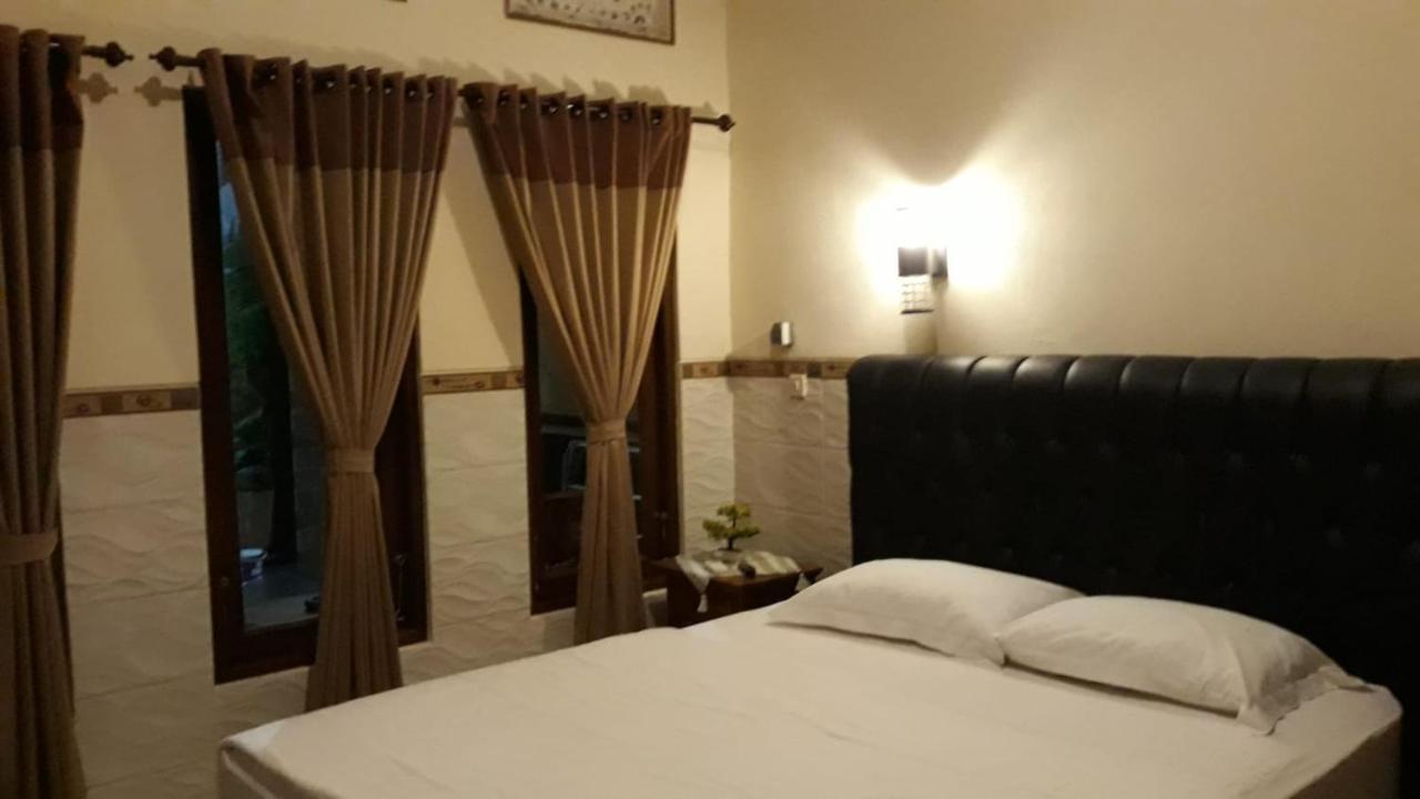 Jepun Inn Padangbai  Εξωτερικό φωτογραφία