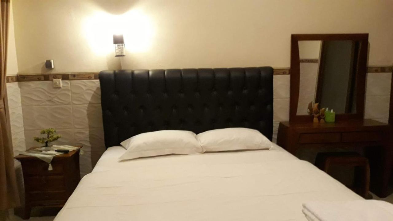 Jepun Inn Padangbai  Εξωτερικό φωτογραφία