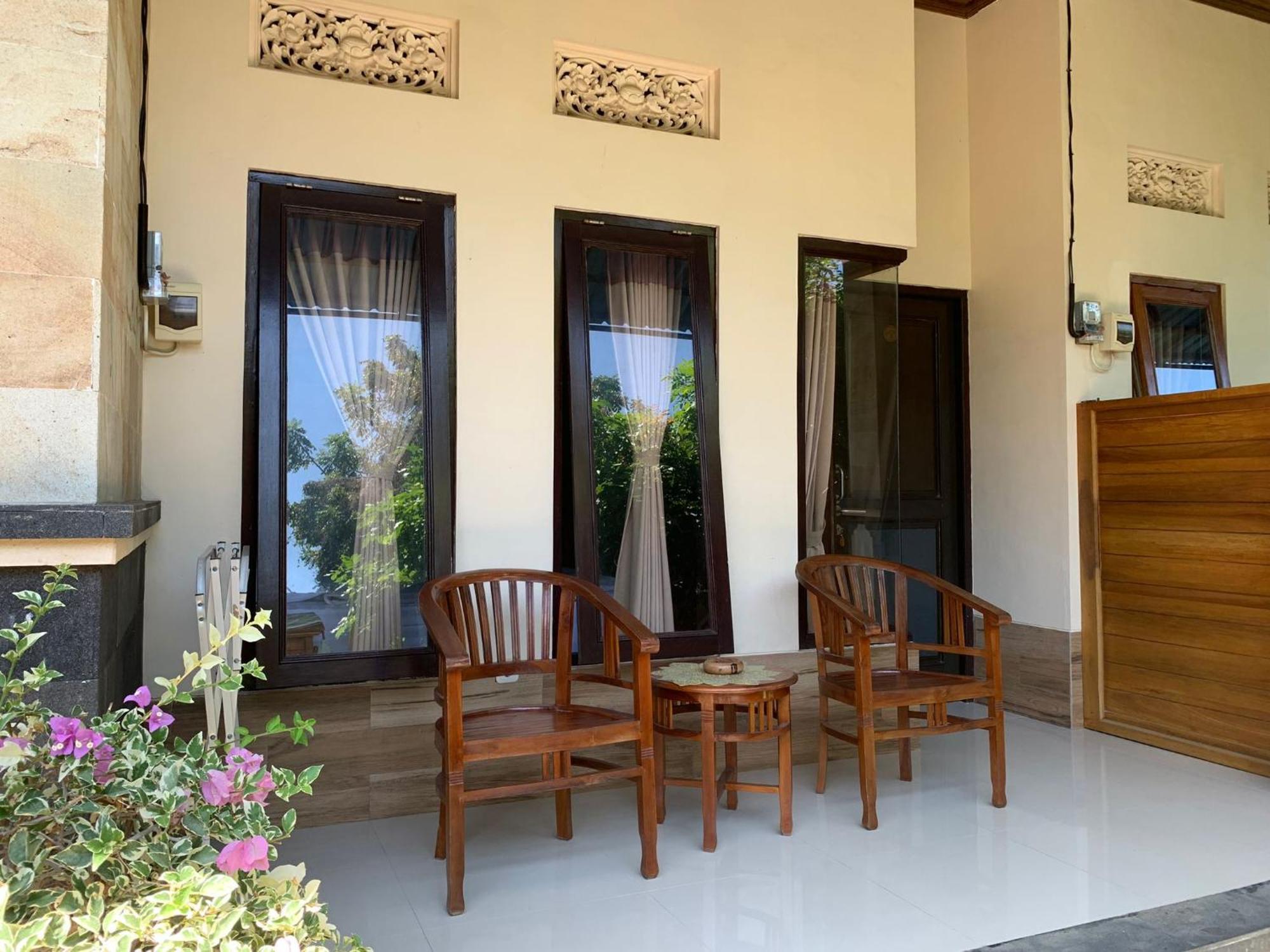 Jepun Inn Padangbai  Εξωτερικό φωτογραφία